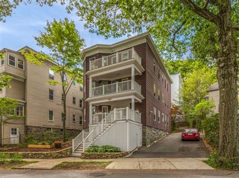 It contains 4 bedrooms and 3 bathrooms. . Zillow brookline